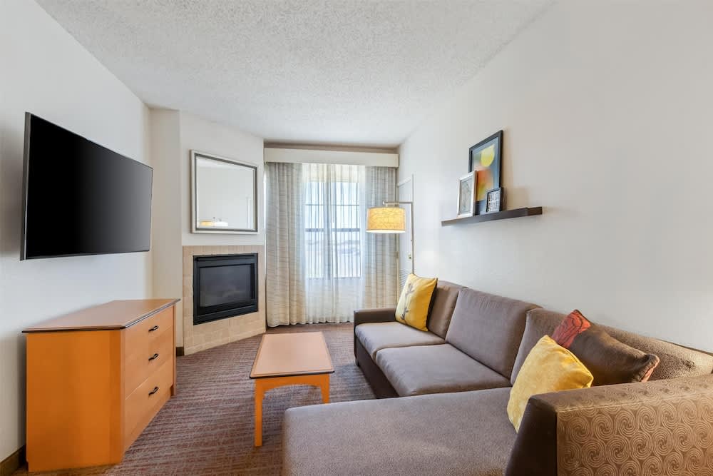 Sonesta ES Suites Phoenix Goodyear 5