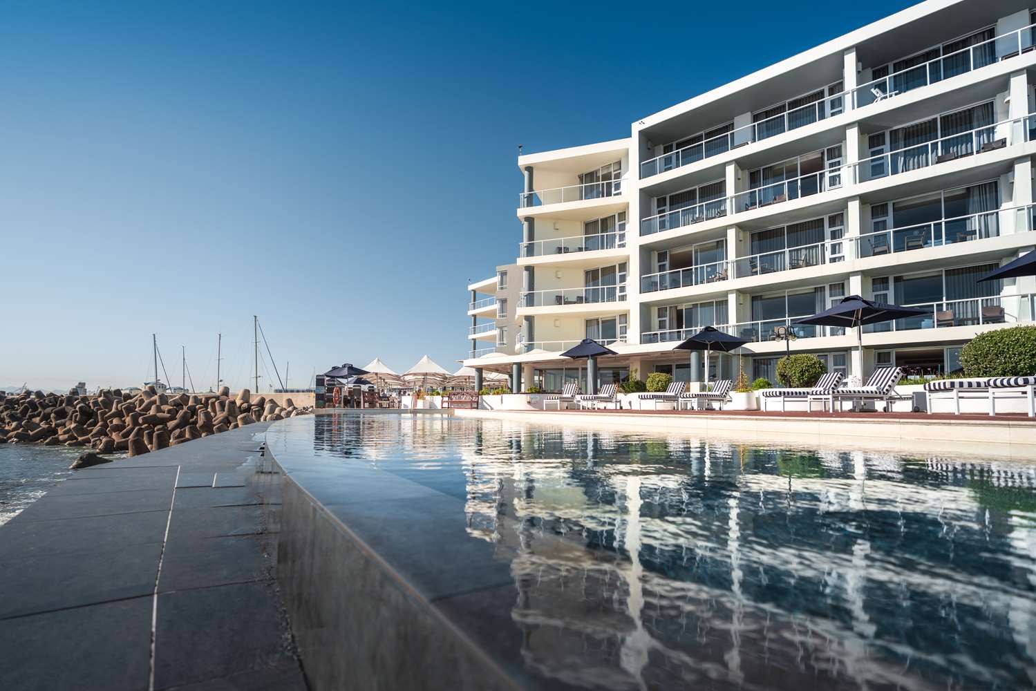 Radisson Collection Hotel, Waterfront Cape Town 2