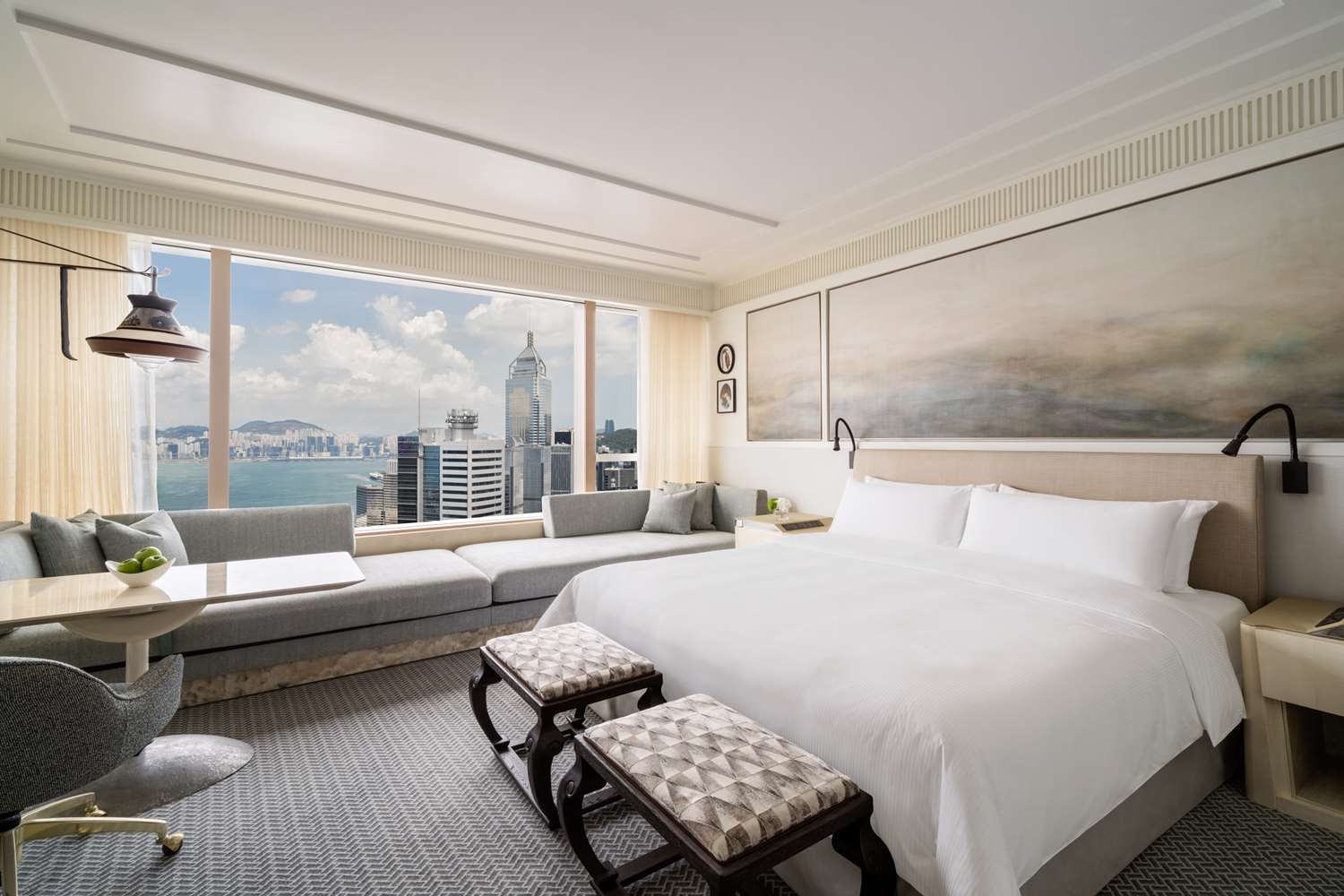 Island Shangri-La, Hong Kong 4