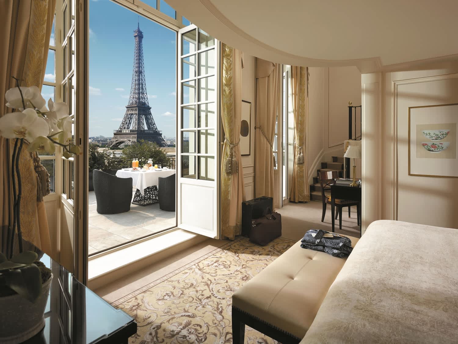 Shangri-La Paris 1