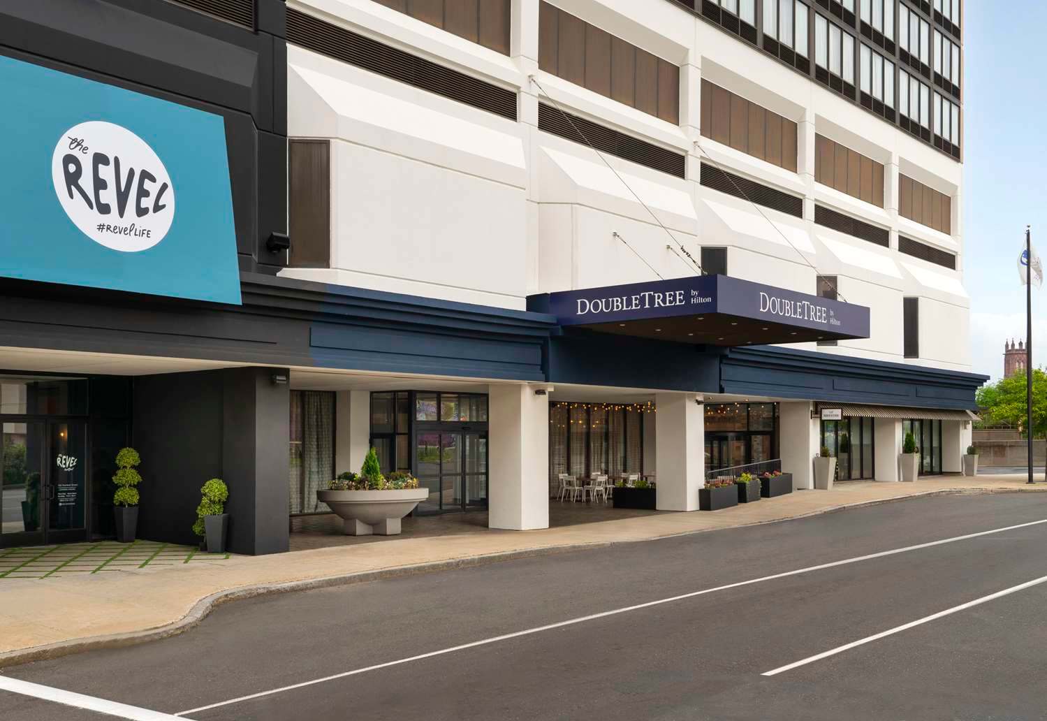 DoubleTree by Hilton Hartford Downtown 2