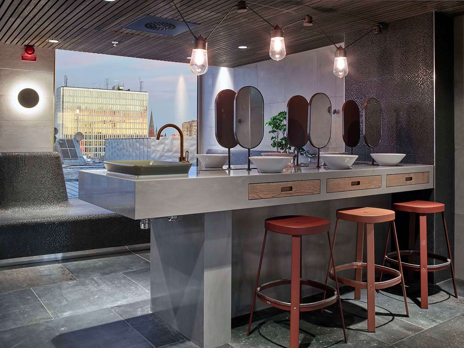 Downtown Camper by Scandic 4