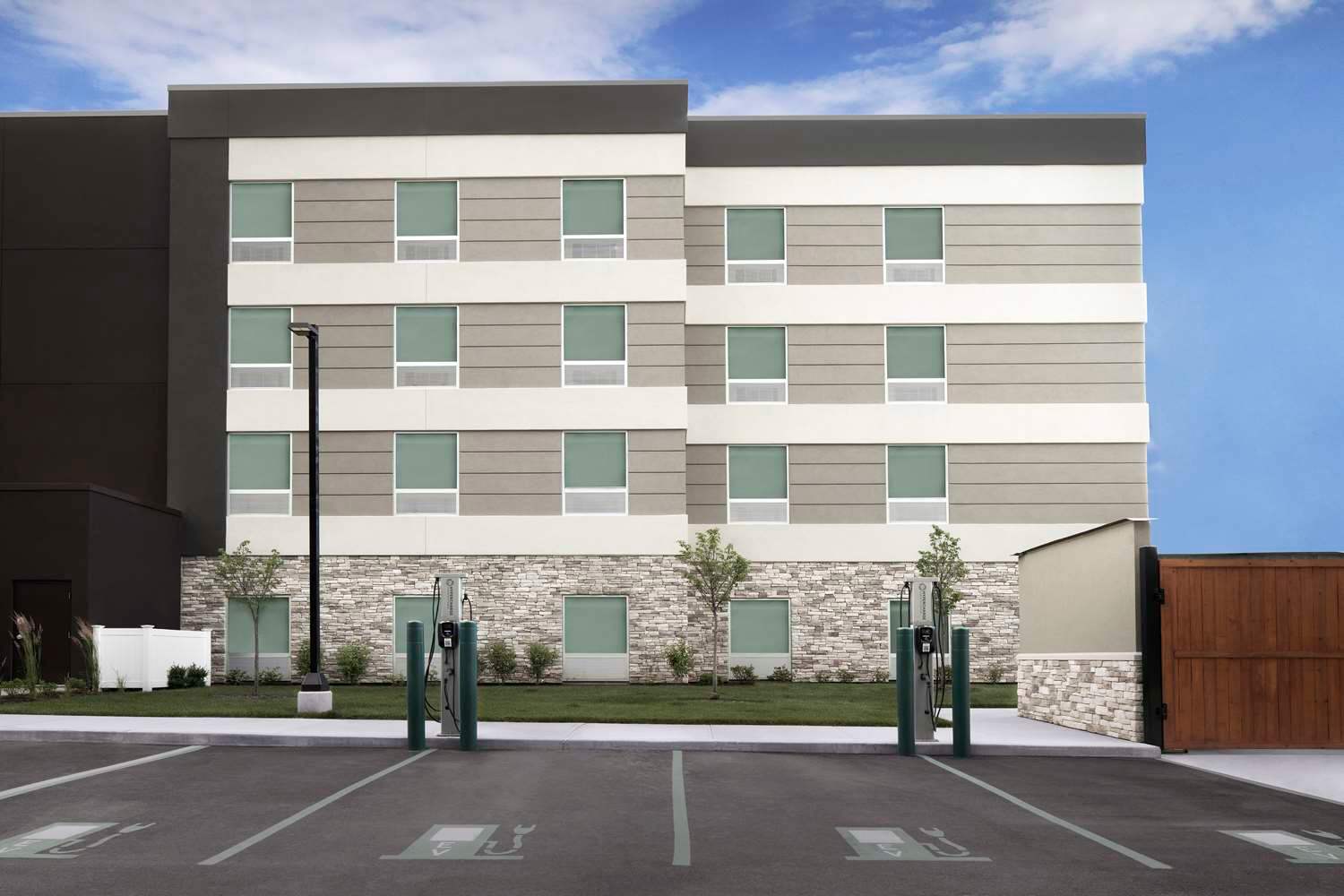 Home2 Suites By Hilton Poughkeepsie 2