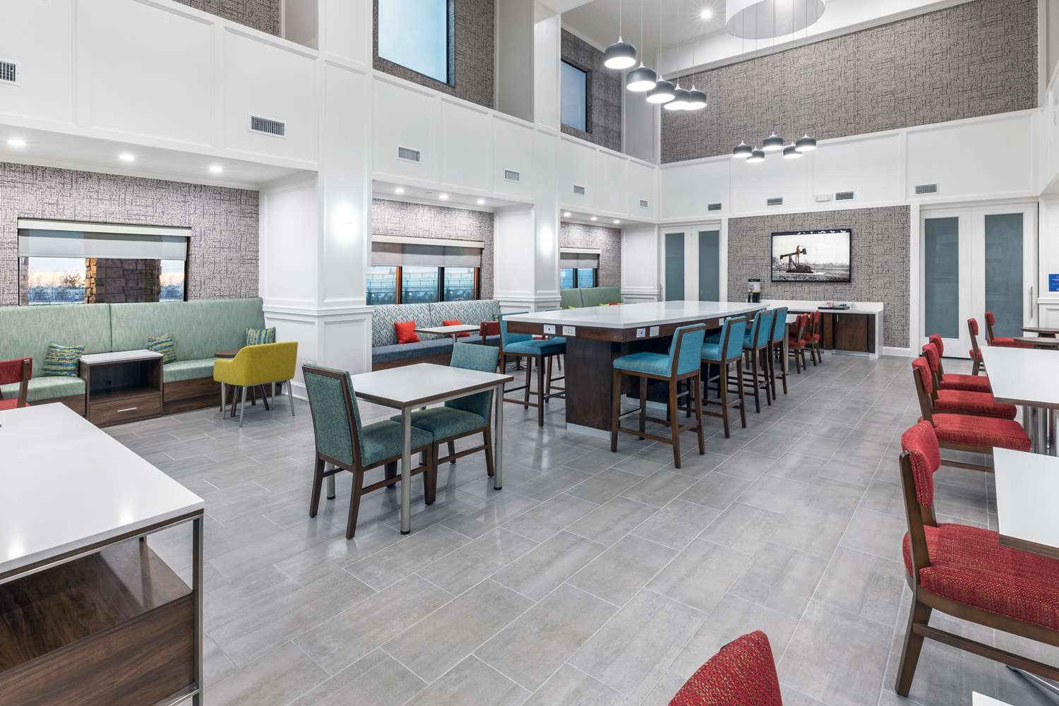 Hampton Inn & Suites Dallas I-30 Cockrell Hill 3