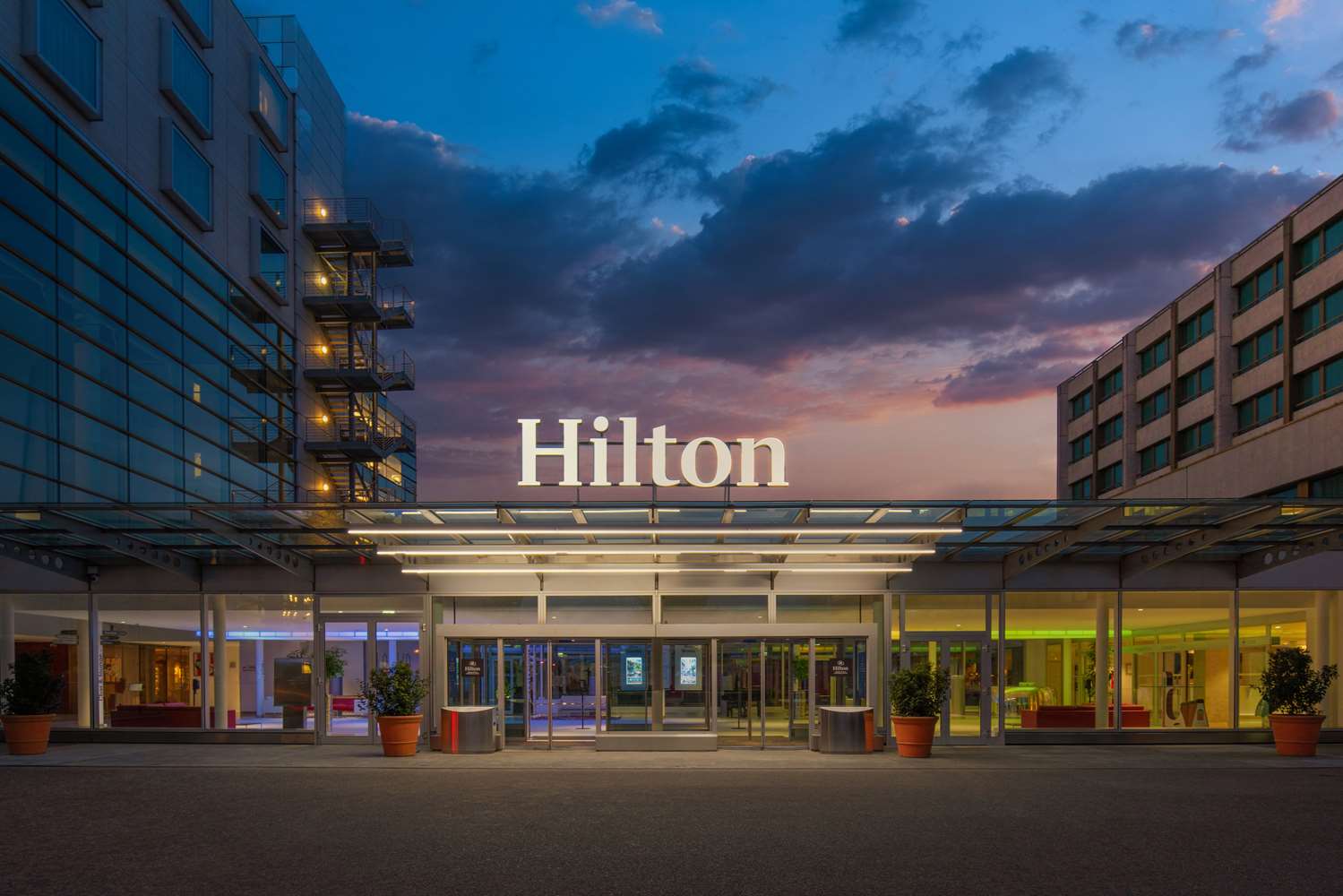 Hilton Geneva Hotel and Conference Centre 2