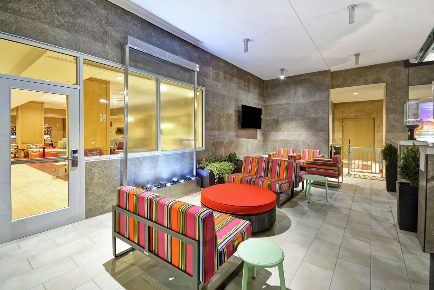 Home2 Suites At The Galleria 2