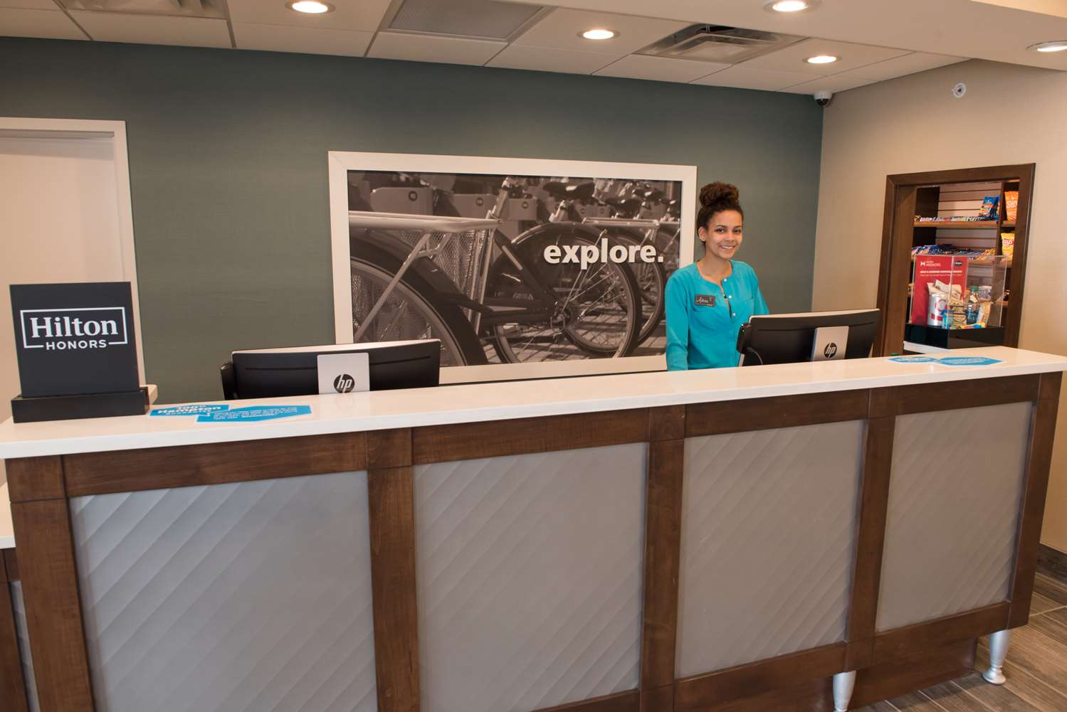 Hampton Inn & Suites Bay City 5