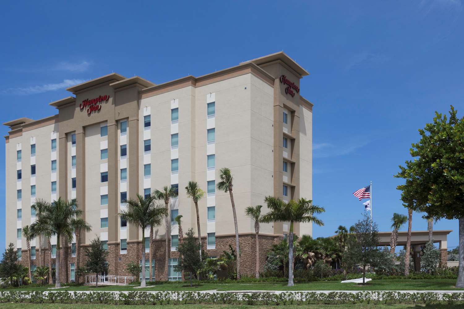 Hampton Inn Ft. Lauderdale/Pompano Beach, FL 3