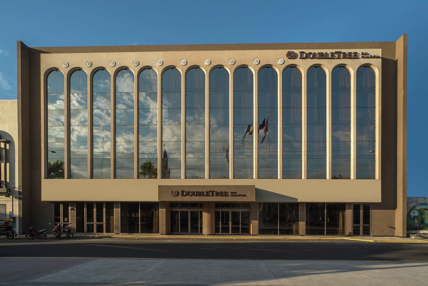 DoubleTree by Hilton Iquitos 2