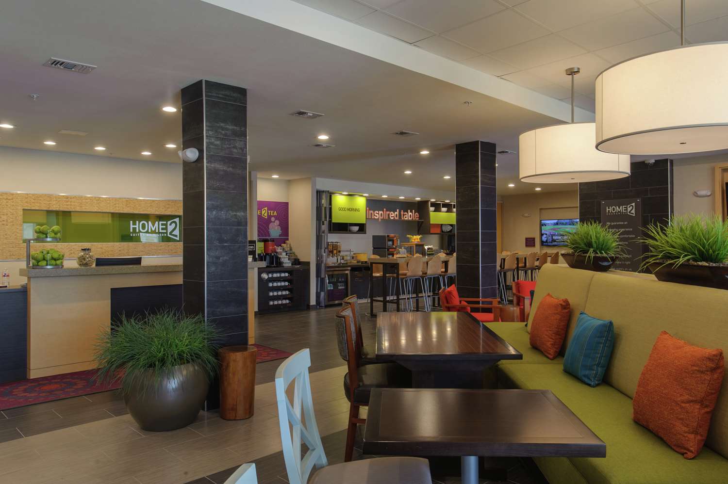 Home2 Suites by Hilton Portland 2
