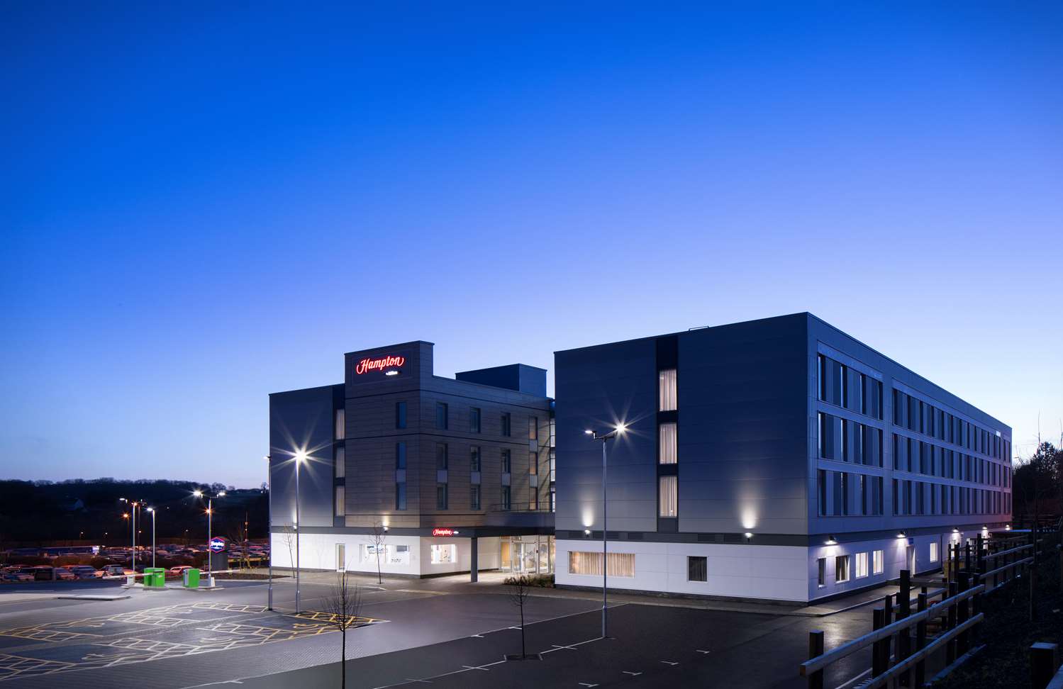 Hampton by Hilton Bristol Airport 3