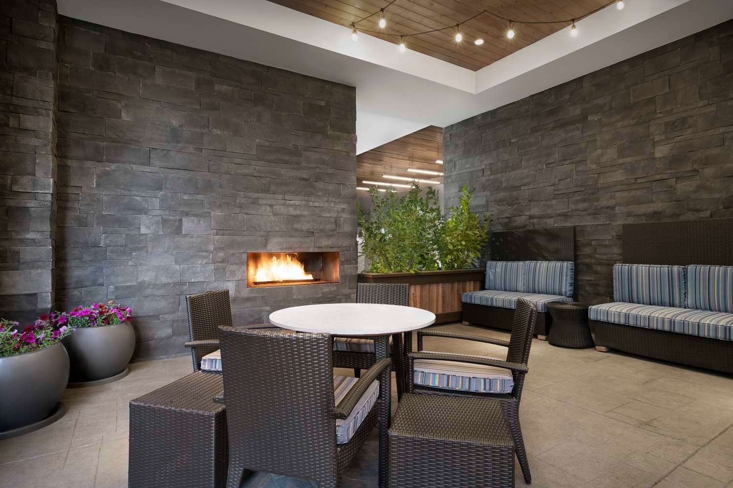 Home2 Suites by Hilton Eugene Downtown University Area 2
