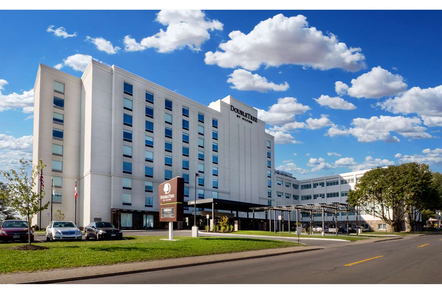 DoubleTree by Hilton Niagara Falls New York 3