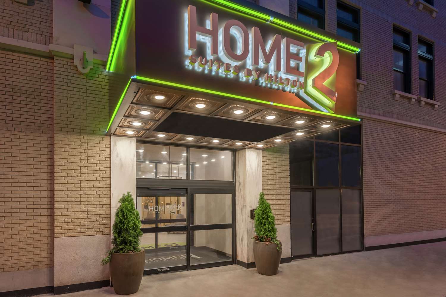 Home2 Suites by Hilton Atlanta Downtown 2