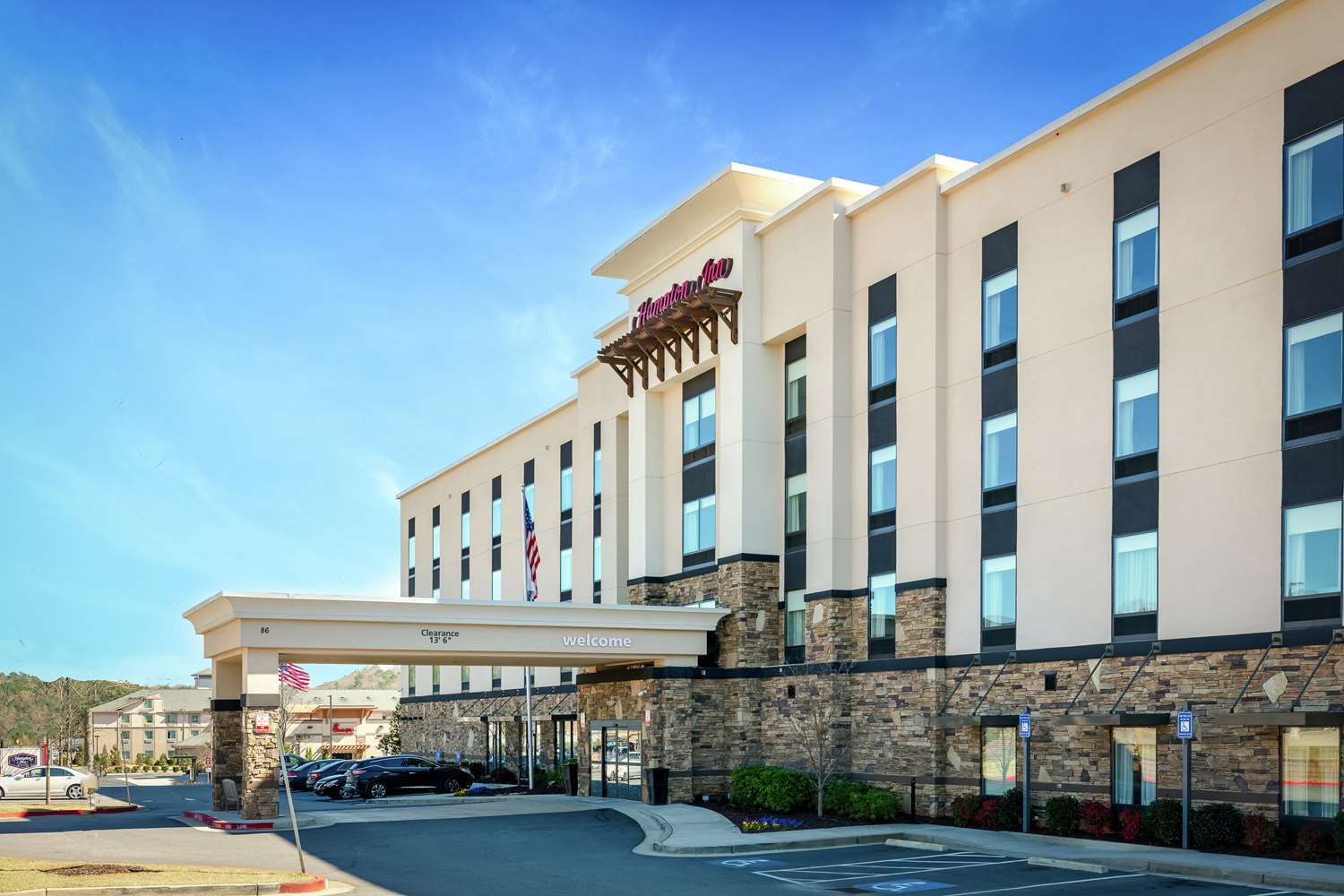 Hampton Inn Emerson @ LakePoint, GA 1