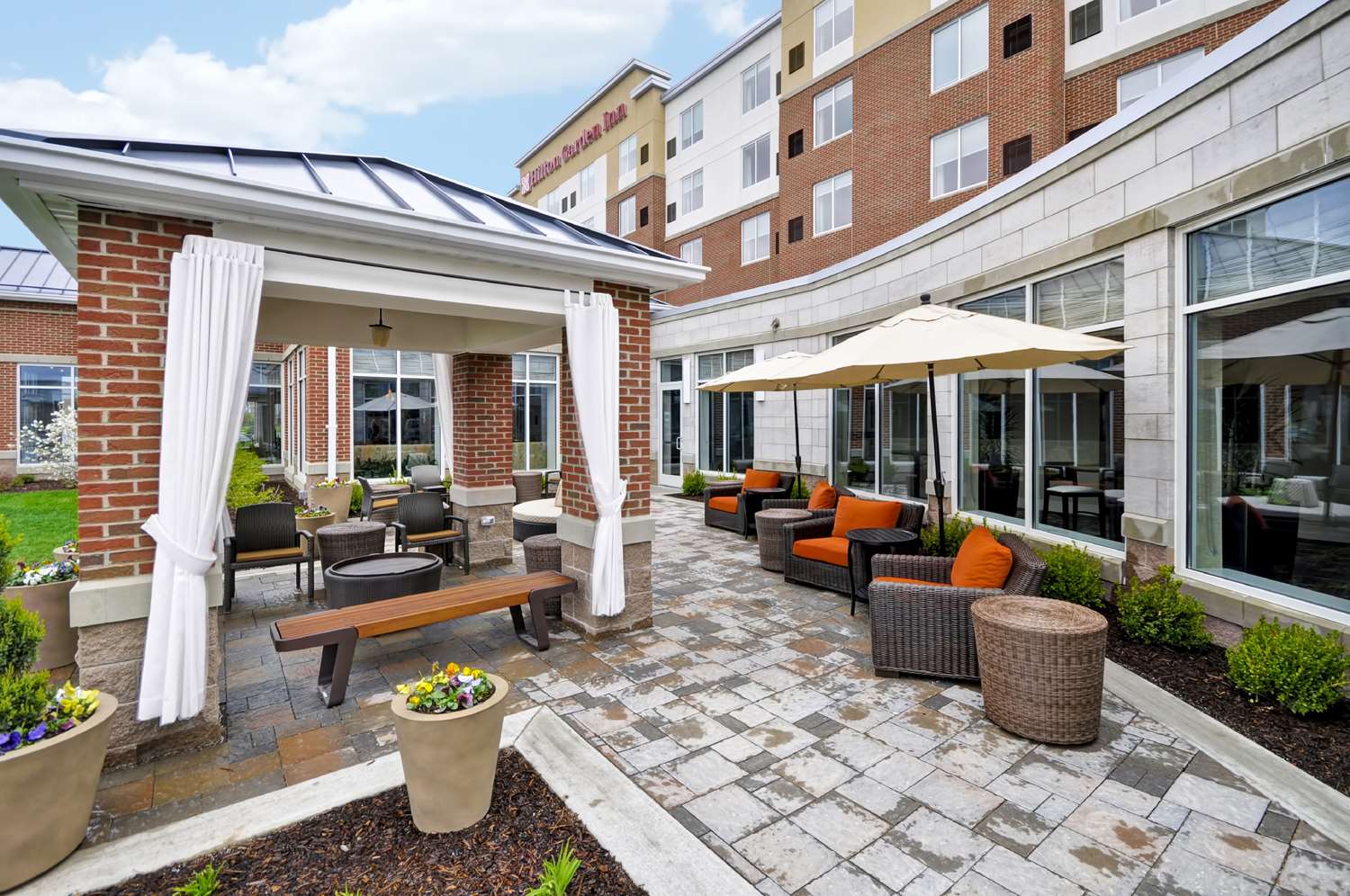 Hilton Garden Inn Detroit Troy 2
