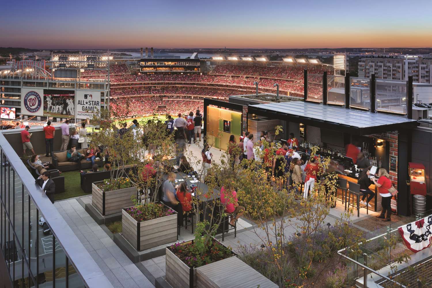 Hampton Inn & Suites Washington, D.C. - Navy Yard 1