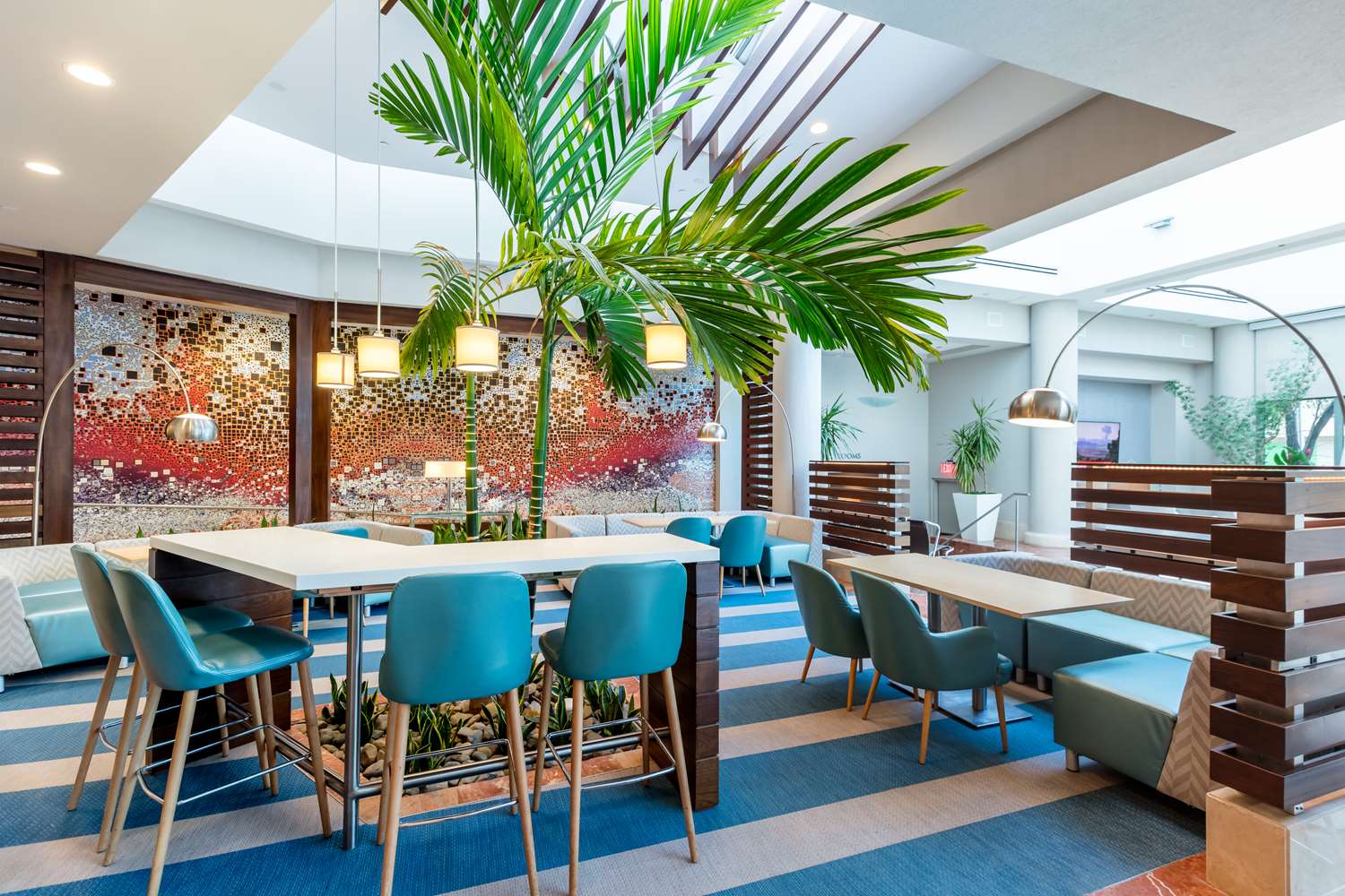 DoubleTree by Hilton San Juan 5