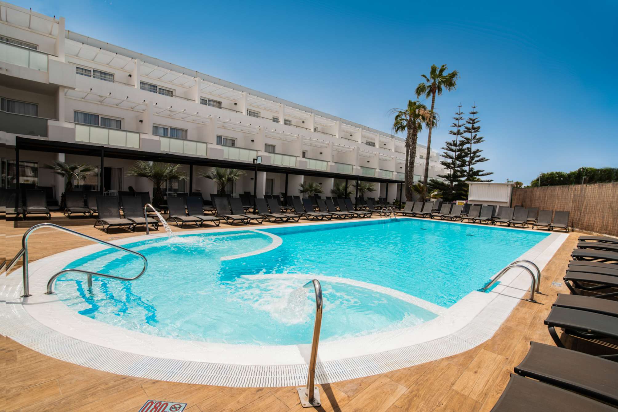 Aequora Lanzarote Suites 5