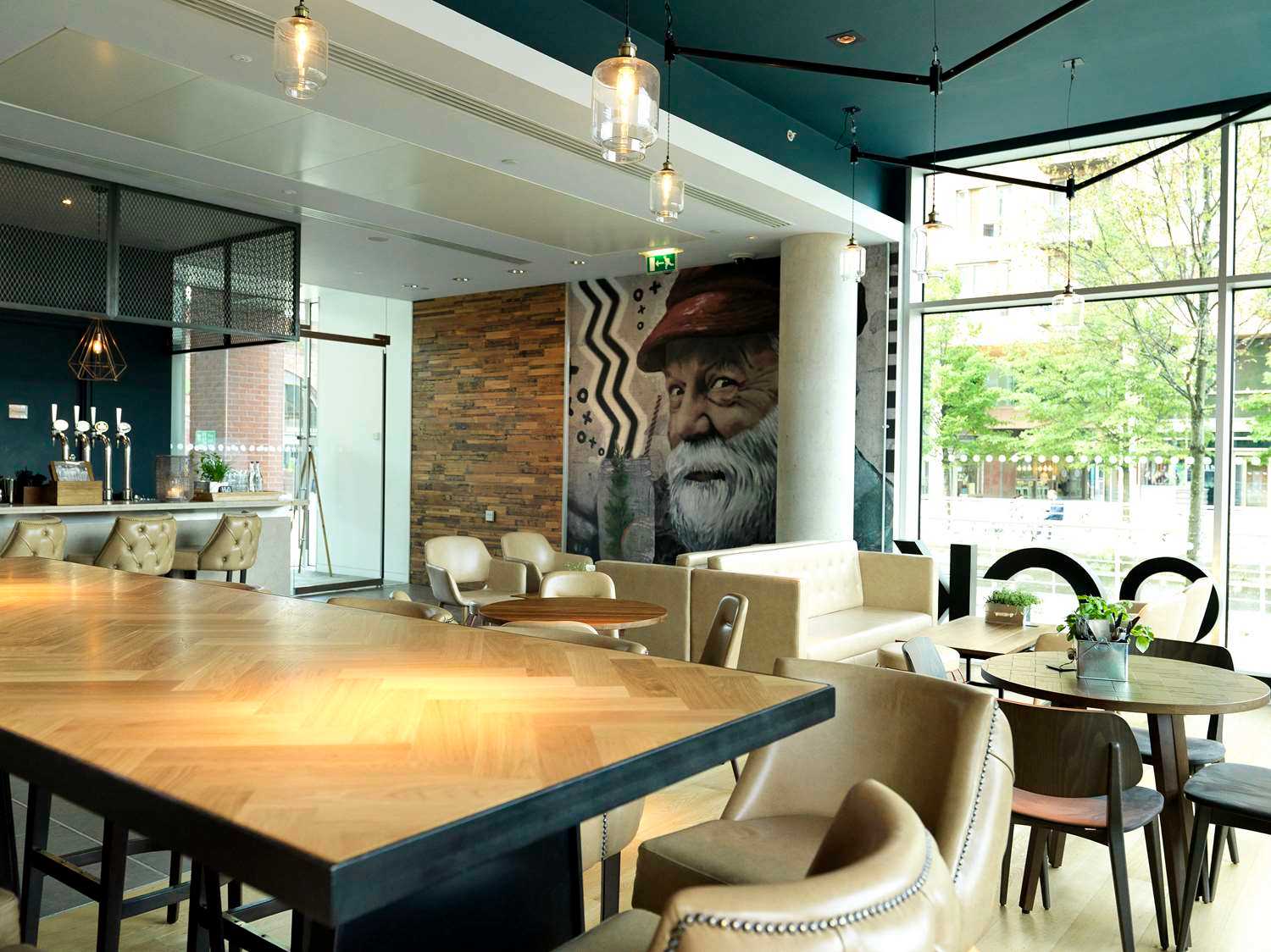 DoubleTree by Hilton Leeds City Centre 5