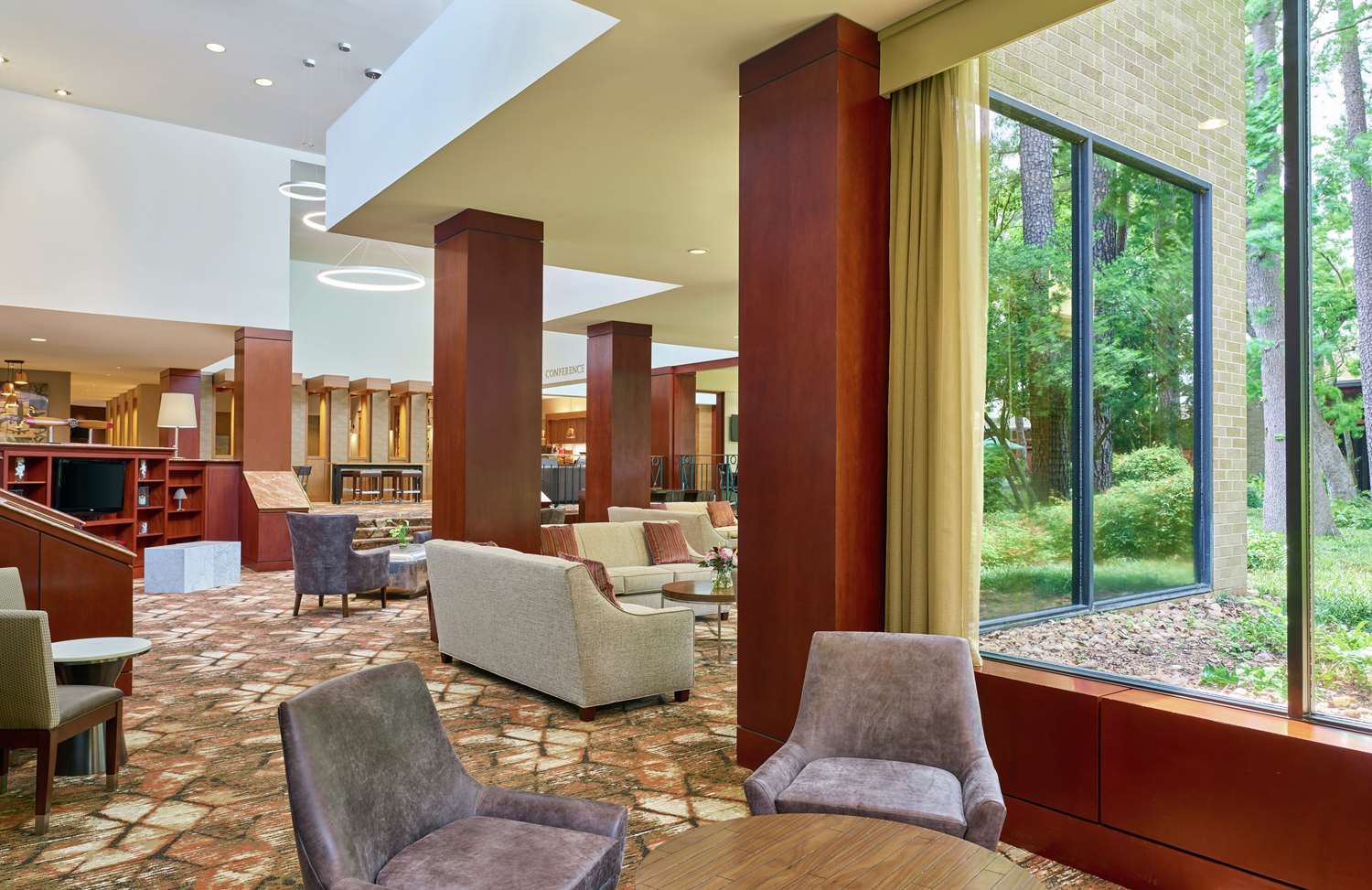 DoubleTree by Hilton Houston Intercontinental Airport 5
