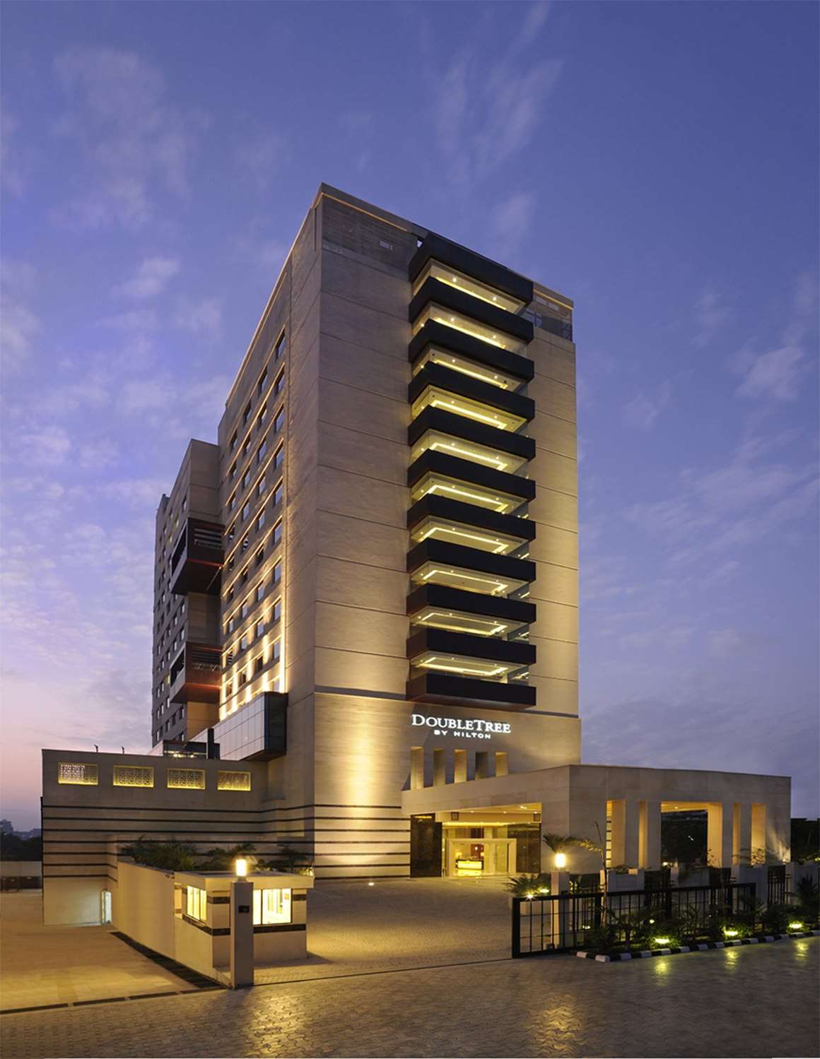 DoubleTree by Hilton Hotel Gurgaon - New Delhi NCR 2