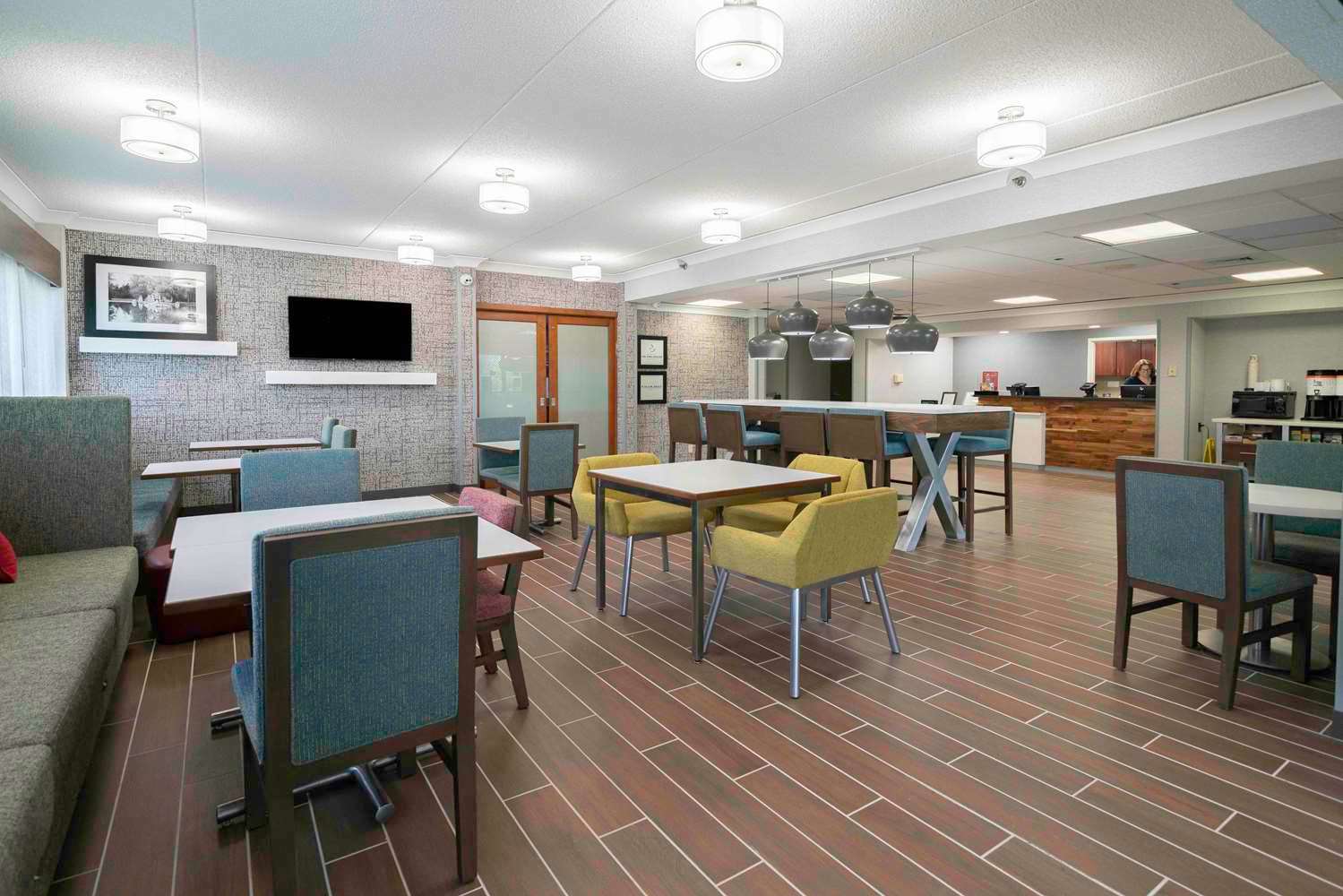 Hampton Inn St. Louis - Westport 2