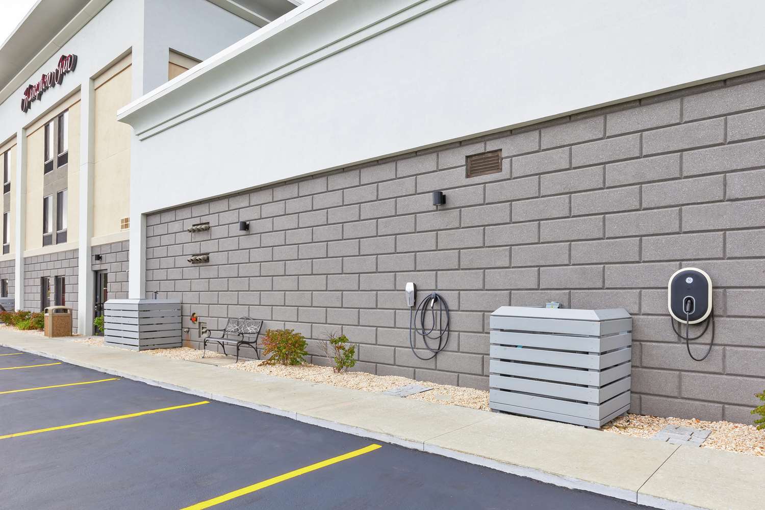 Hampton Inn Monroe, MI 3