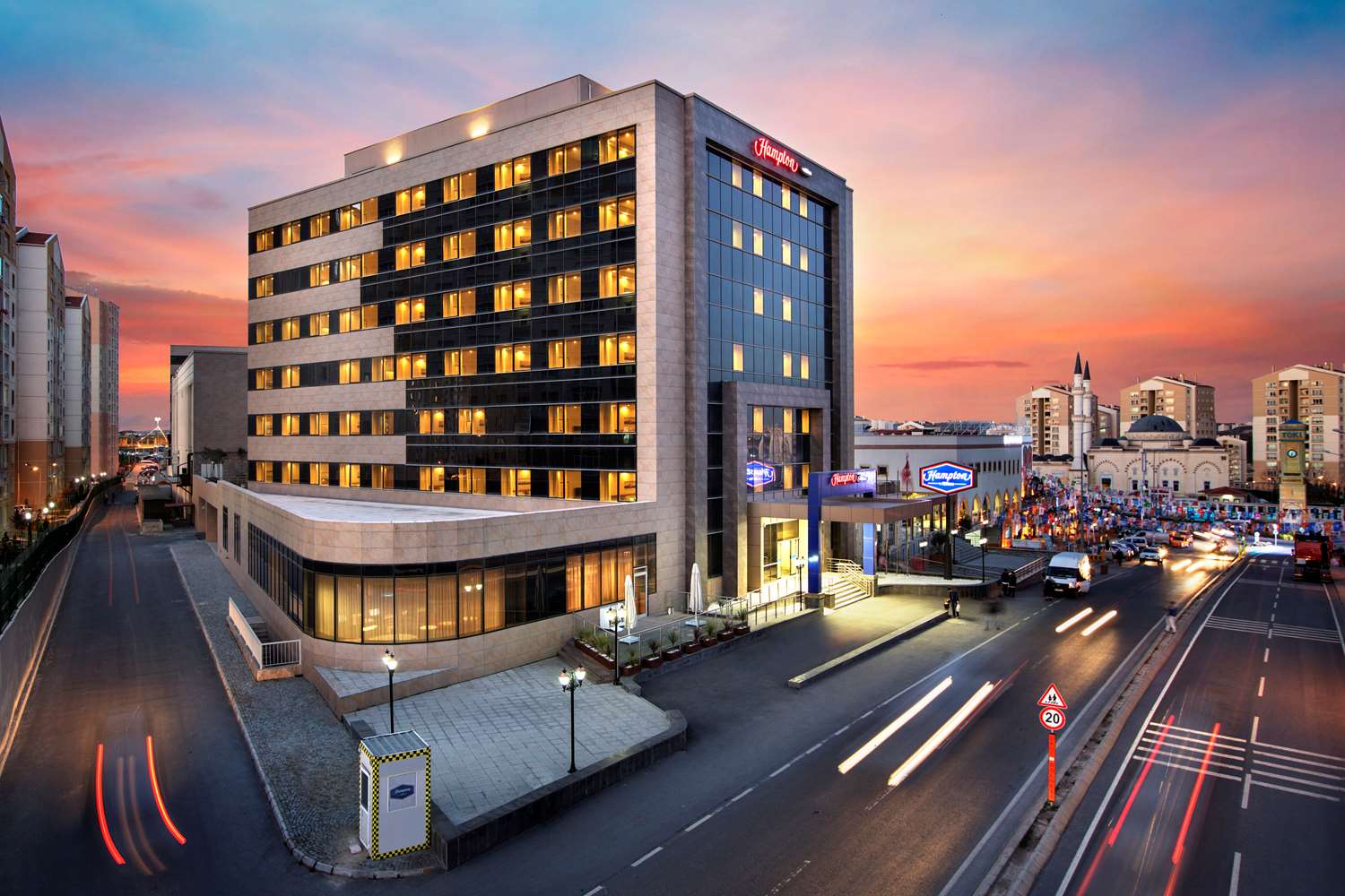 Hampton by Hilton Istanbul Kayasehir 3