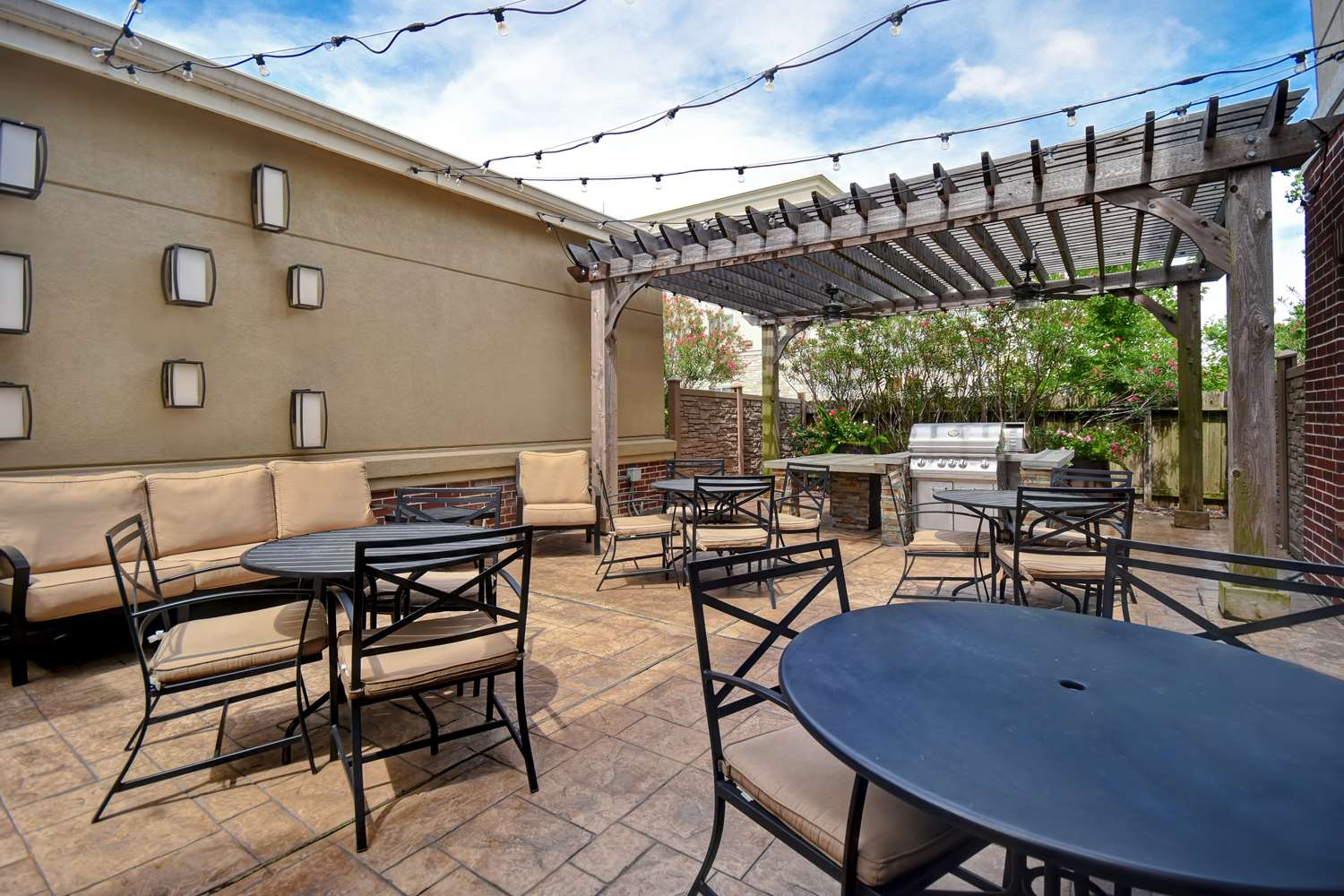 Homewood Suites by Hilton Houston IAH Airport Beltway 8 2