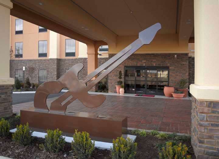 Hampton Inn & Suites Nashville at Opryland 2