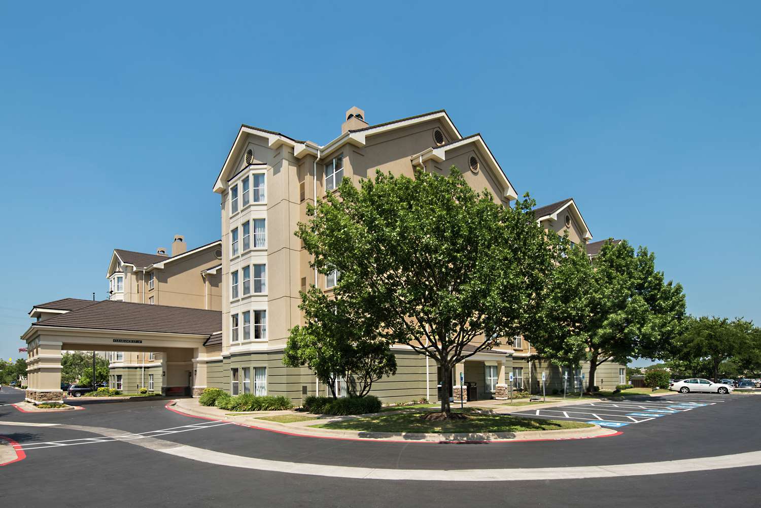 Homewood Suites by Hilton Austin/South 2