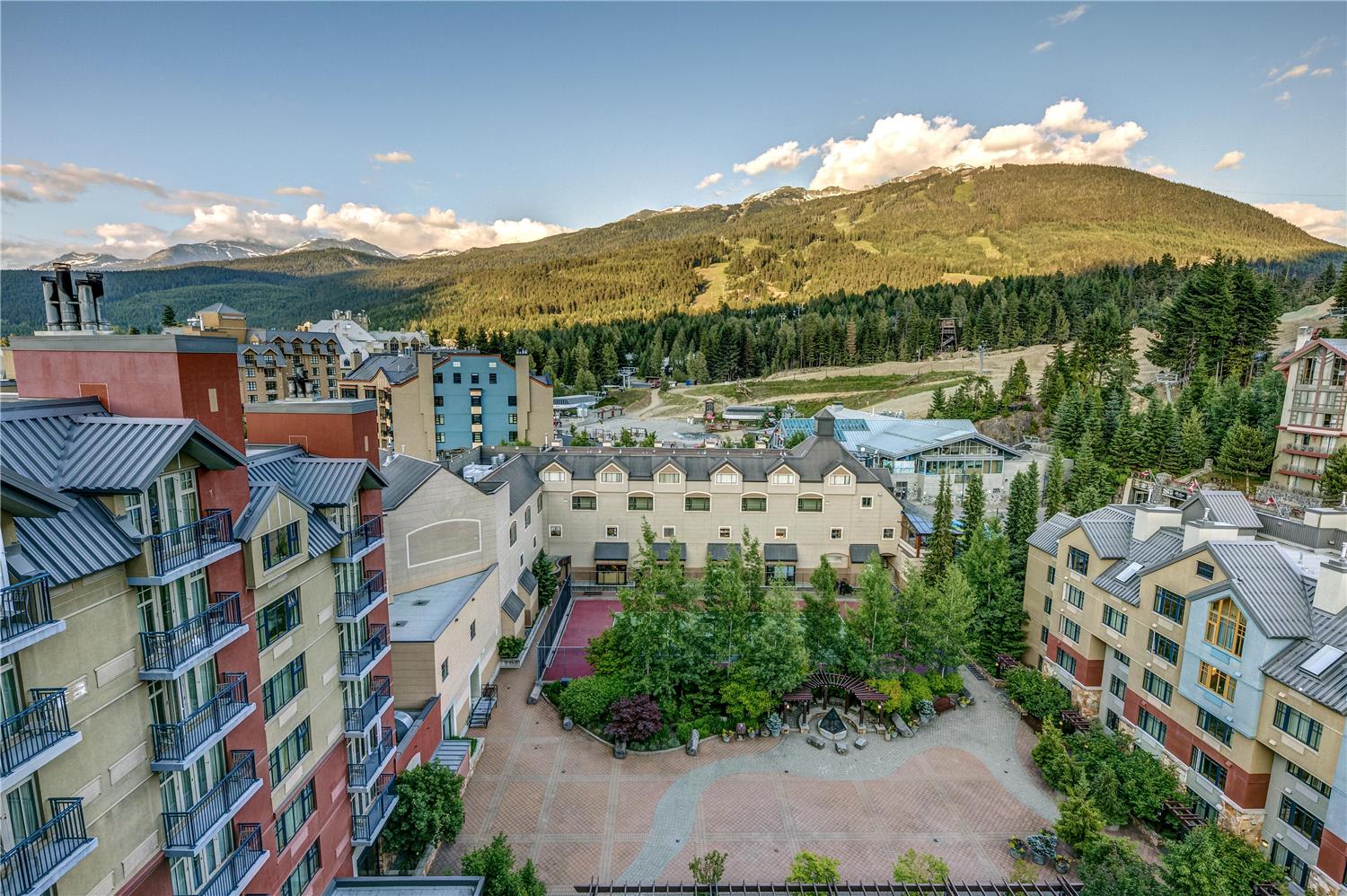 Hilton Whistler Resort & Spa 2