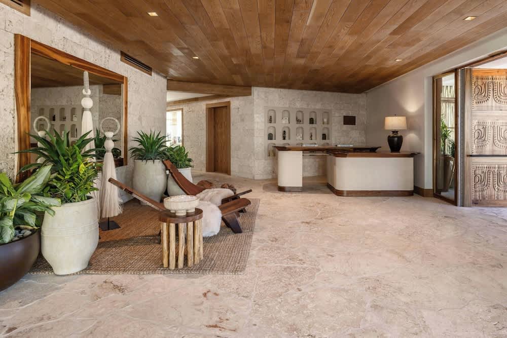 Salterra, a Luxury Collection Resort & Spa, South Caicos 2