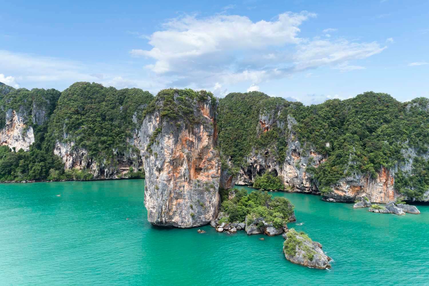 Avani Ao Nang Cliff Krabi Resort 3