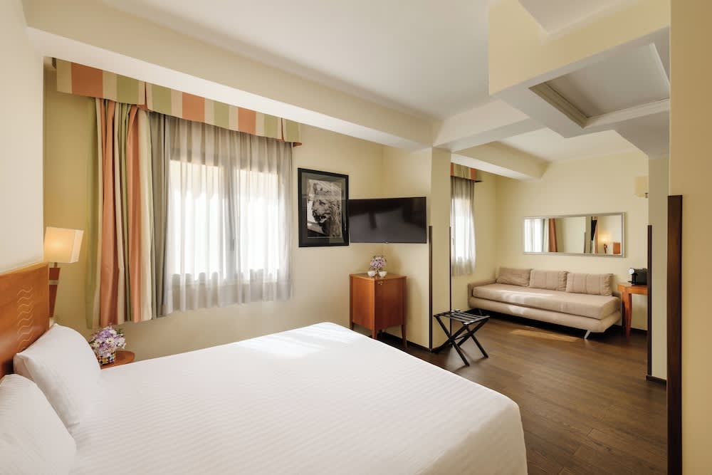 Hotel dei Cavalieri Caserta - La Reggia 1