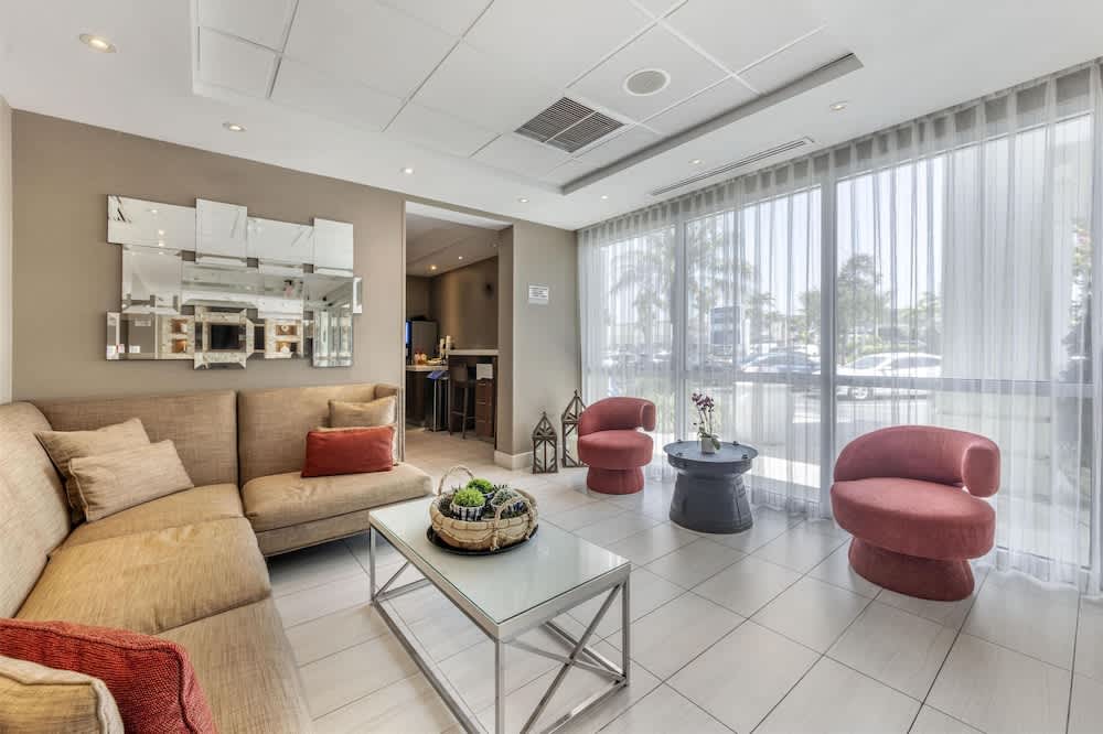 Best Western Plus North Miami-Bal Harbour 3