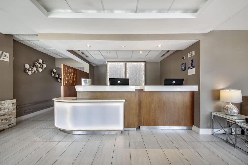 Best Western Plus North Miami-Bal Harbour 5