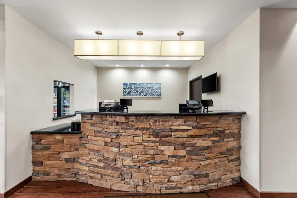 MainStay Suites Lufkin 2