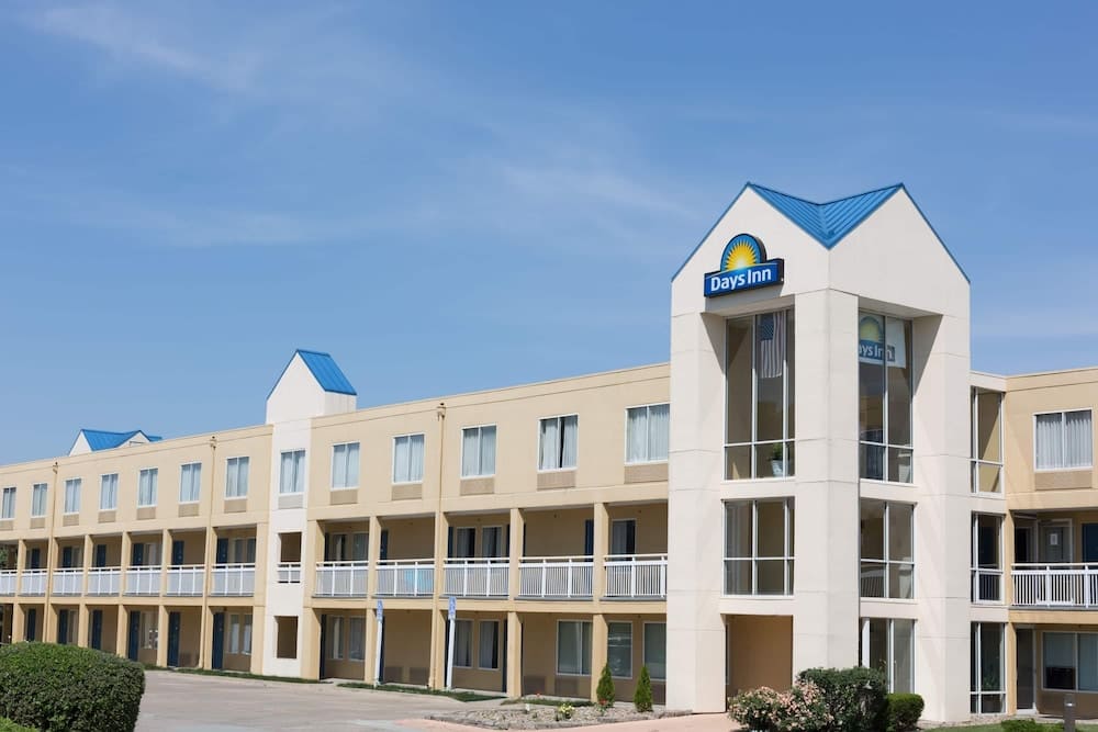 Days Inn by Wyndham West Des Moines - Clive 1