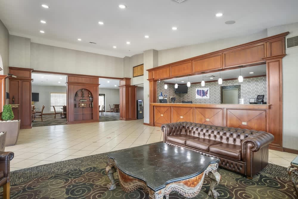 Best Western Plus Bessemer 2