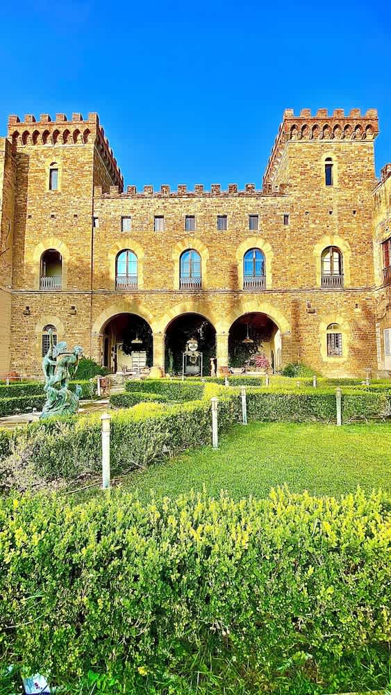Castello di Montalbano 1