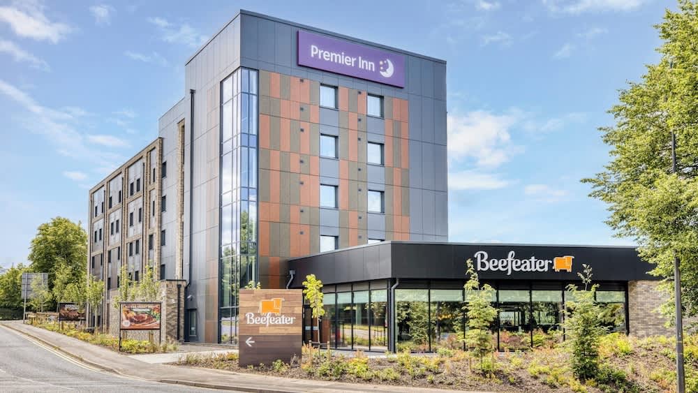 Premier Inn Bristol Parkway - M32 1