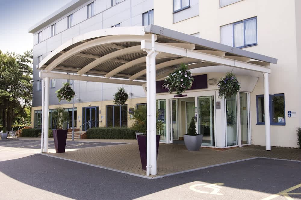 Premier Inn Poole North 1