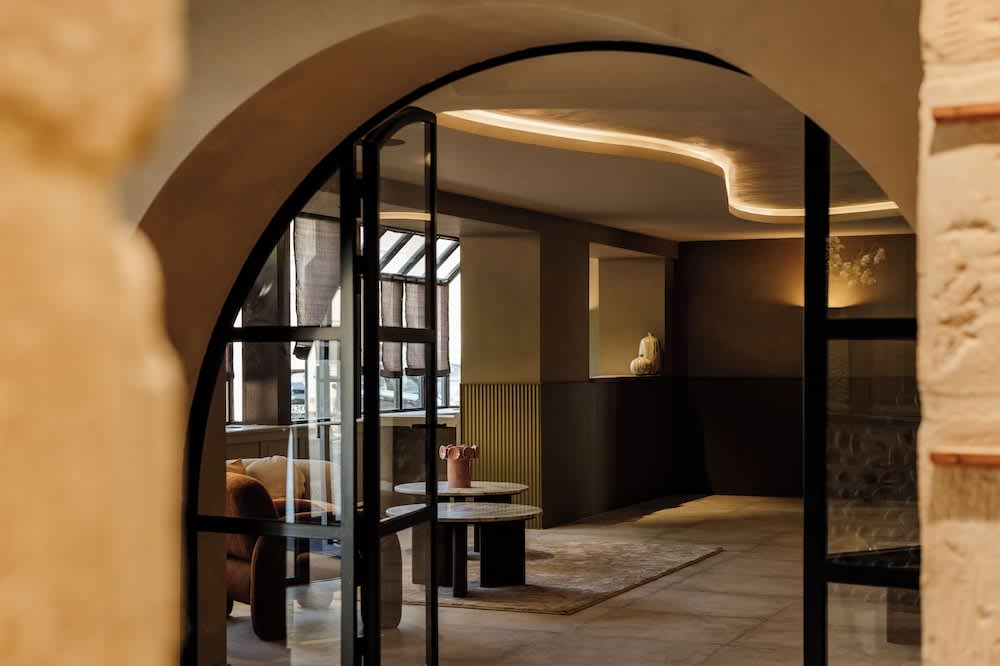 Hotel & Restaurants - Maison Chabran 2