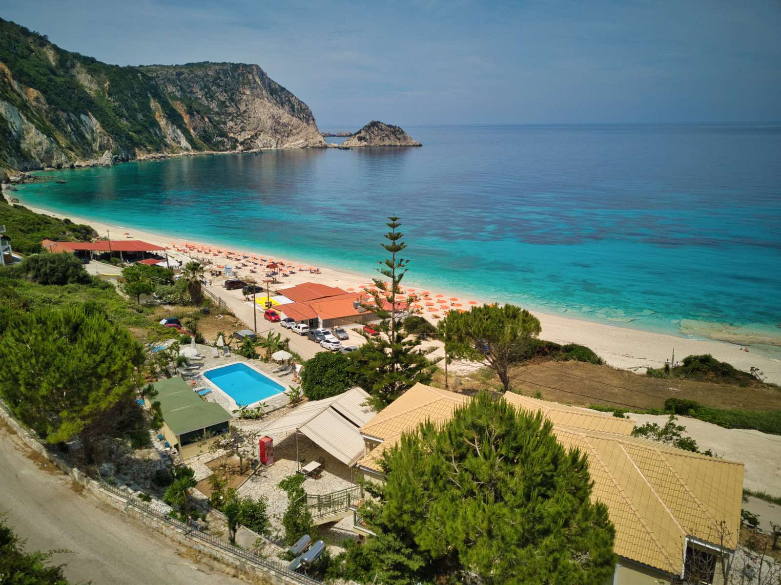 PETANI BEACH SUITES 2