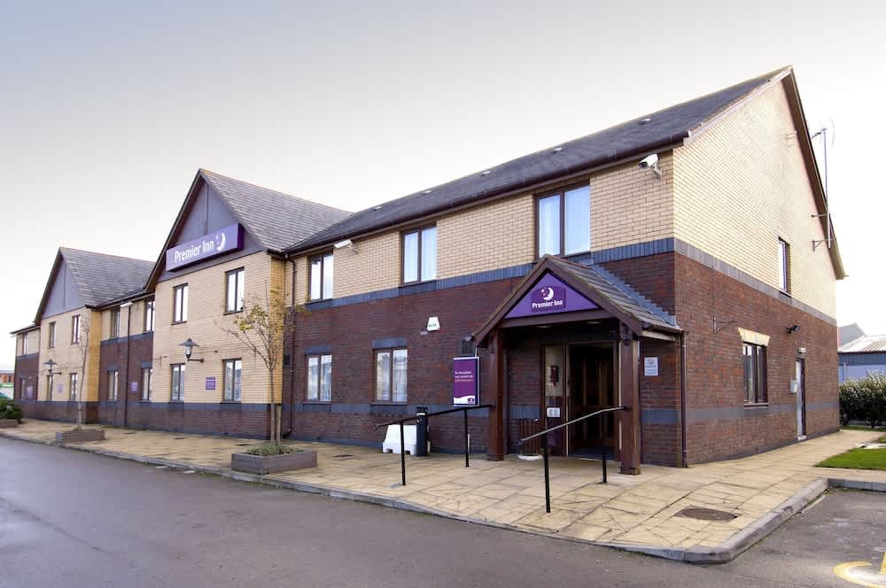 Premier Inn Blackpool Airport 1