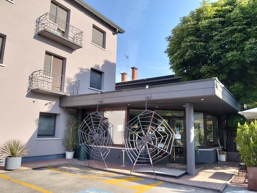 Hotel Due Ragni e Ristorante 1