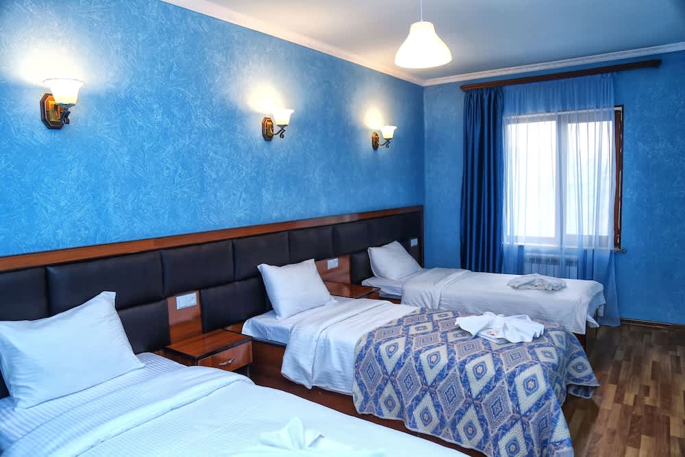 AVAGYAN'S Hotel-restaurant 1