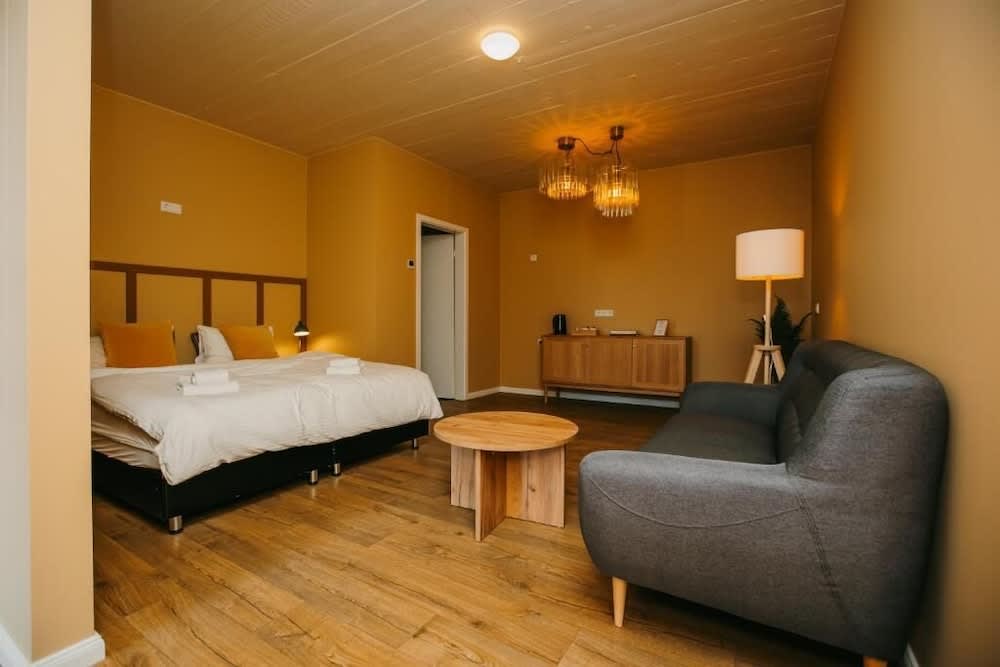 The Hill Guesthouse 4